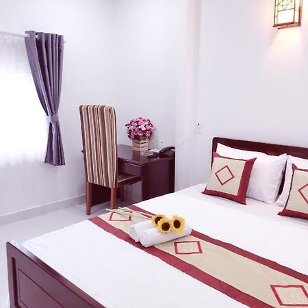 Aurora Hotel Ho Chi Minh City Exterior photo